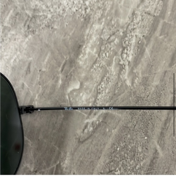 Ray-Ban Aviator sunglasses - Picture 9 of 9